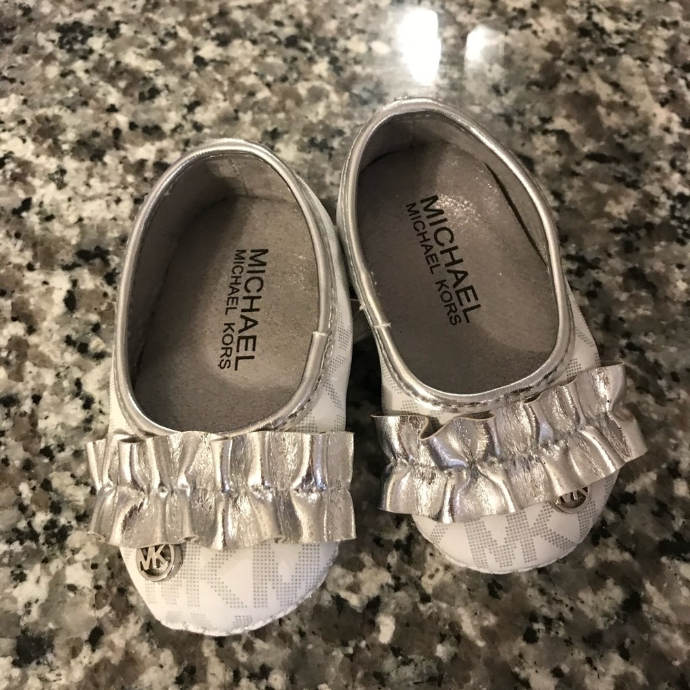 👼🏼MICHAEL KORS BABY SHOES👼🏼